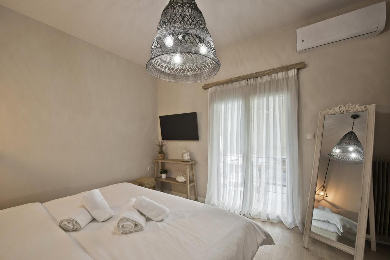 Stylish Apartment At Pagrati Афины Экстерьер фото